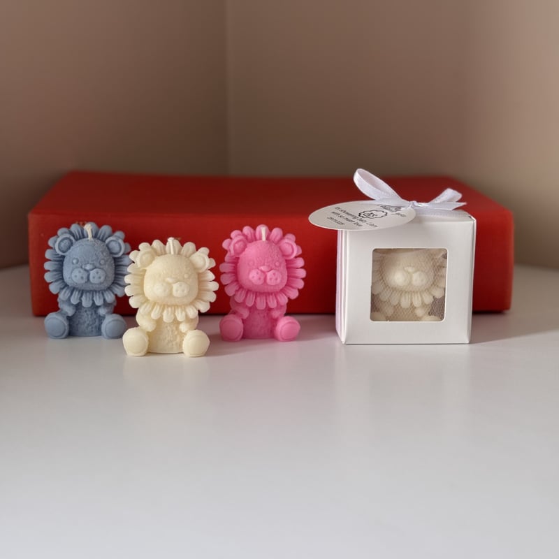 Lion Candle 1