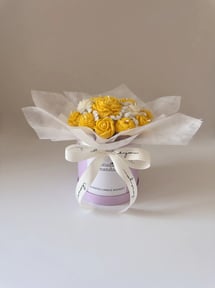 Custom Color Palettes: Matching a Bouquet to Someone's Personality